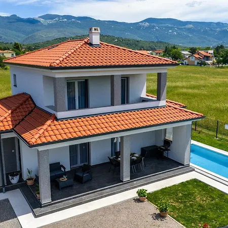 Villa Gaspar Drazice